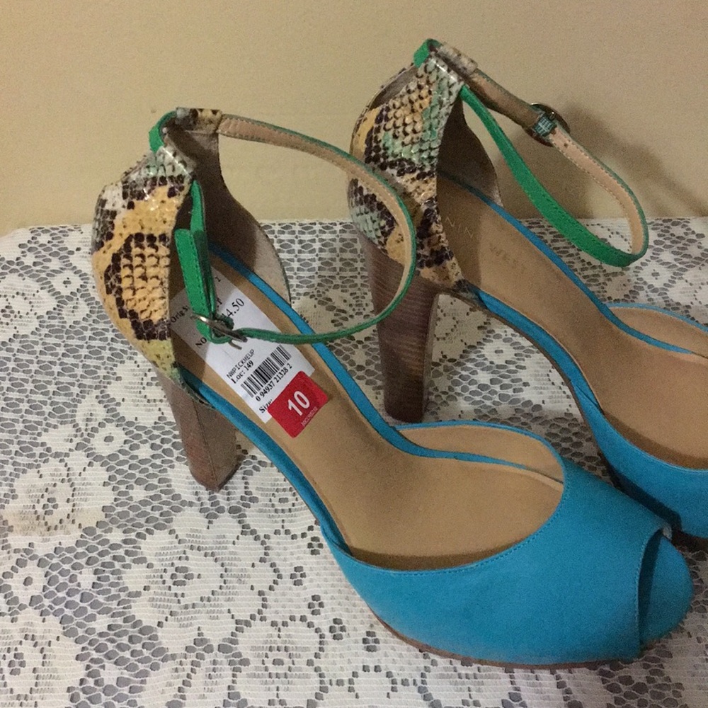 Camille’s Size 10 Shoes for Sale $15